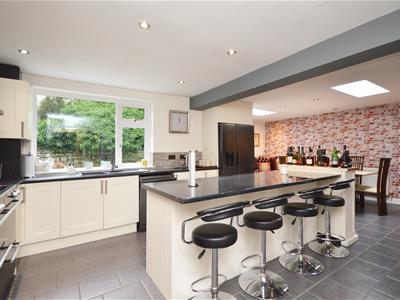 Kitchen / Breakfast Room